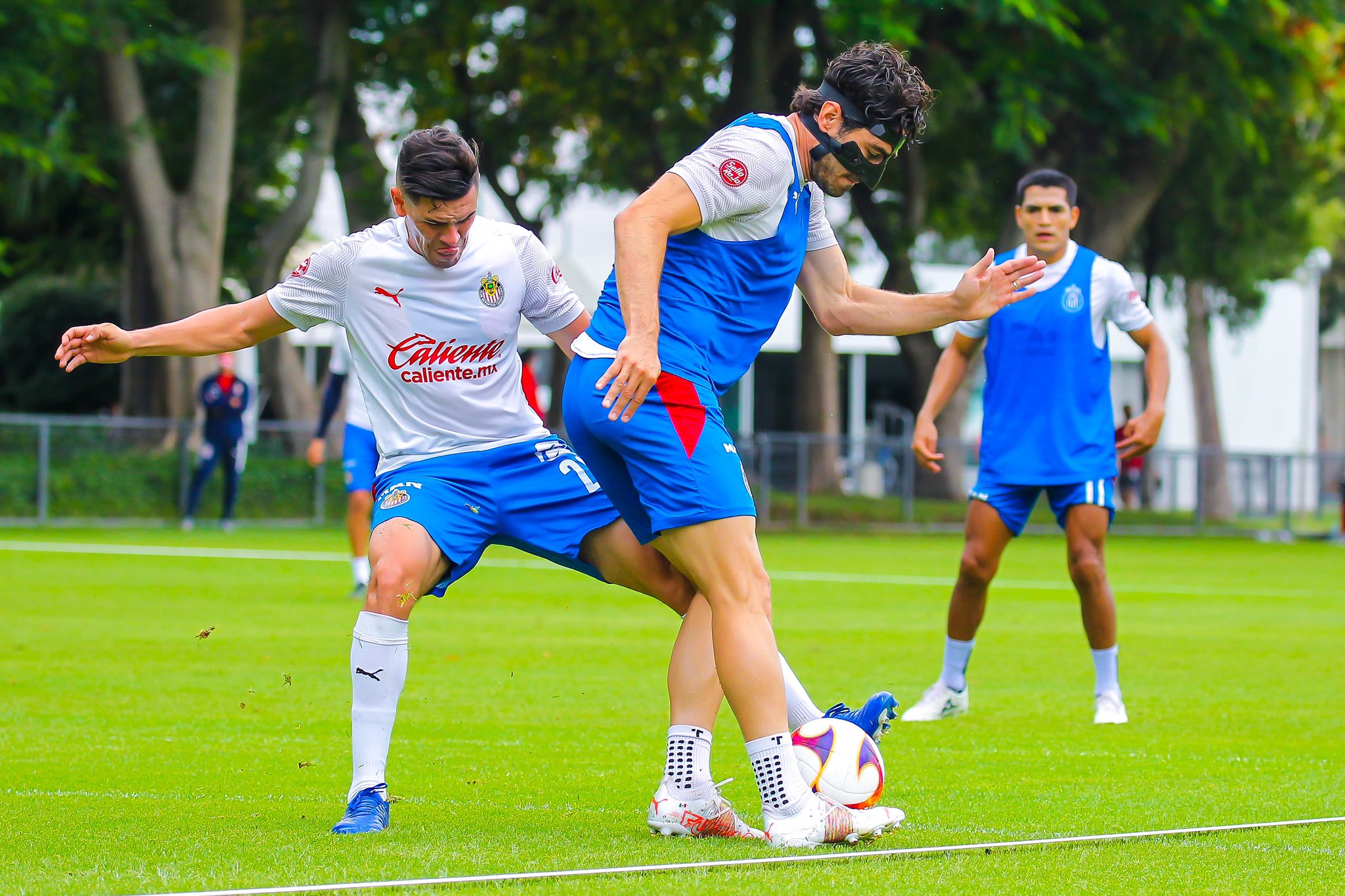 Chivas sigue sin anunciar refuerzos