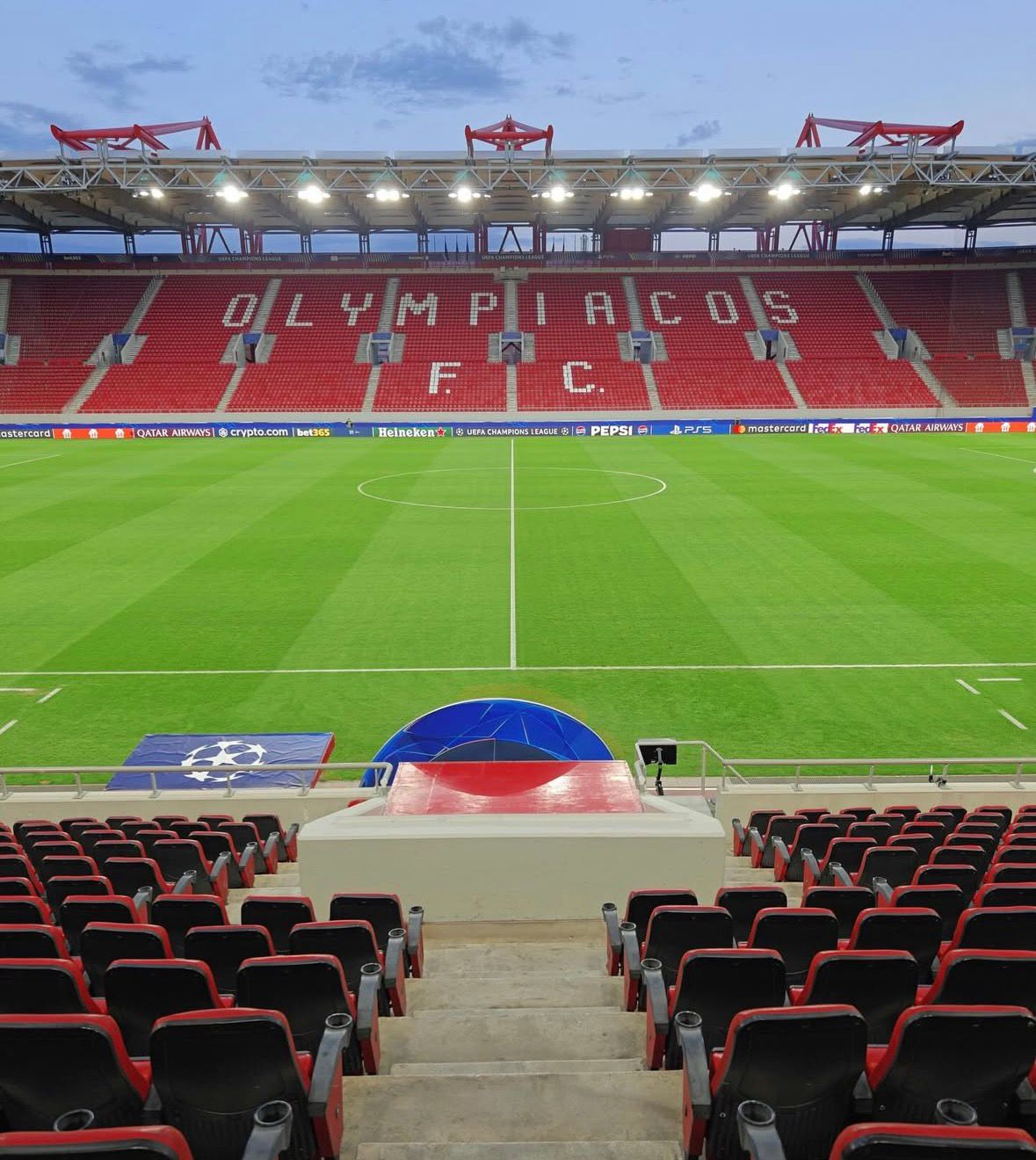 Olympiacos vs Bayer Leverkusen pone a prueba una fortaleza que lleva más de una década esperando este momento